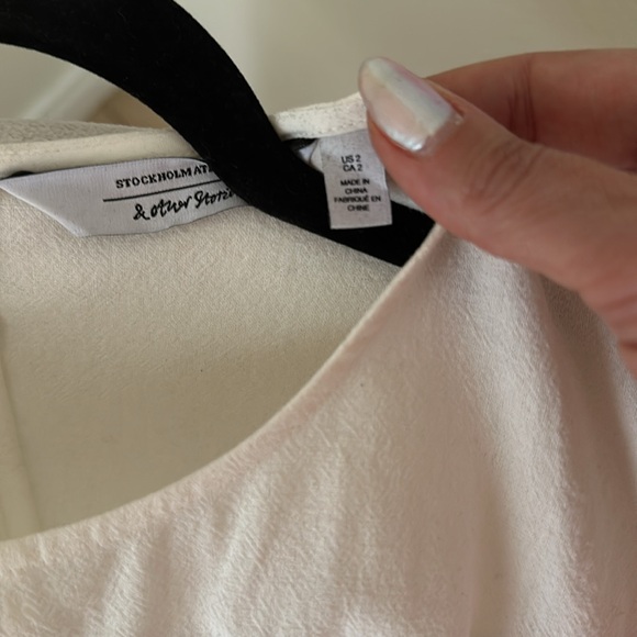 Dress with side slits - Picture 5 of 6